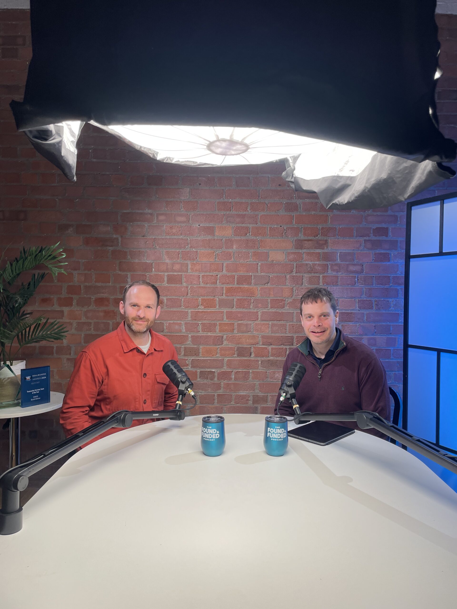 S2: Episode 5 'Why I bought a white-collar business'